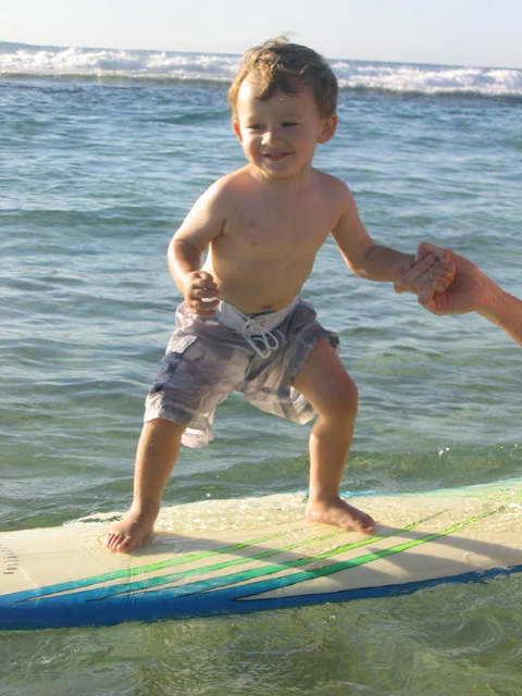 2004-02-29-Robb…n surfboard